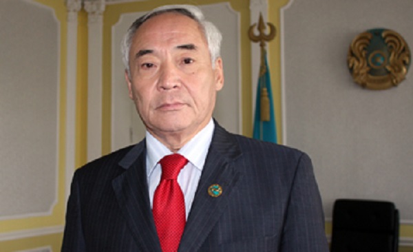 سولتۇستىك قازاقستان ۋنيۆەرسيتەتىنىڭ بۇرىنعى رەكتورى قىزمەتىنە قايتا ورالدى