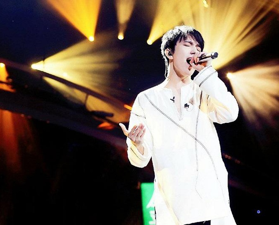 استانادا ديماشتىڭ كونتسەرتىنە وراي بىرنەشە كوشەدە كولىك قوزعالىسى شەكتەلەدى