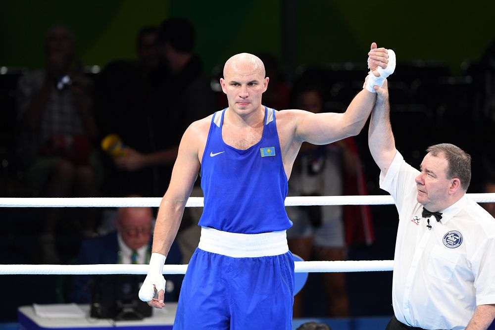 يۆان دىچكوعا The Hearyweight Factory كومپانياسىمەن تيتۋلدى جەكپە-جەكتەر وتكىزۋ قيىنعا سوعادى - امەريكالىق ساراپشى