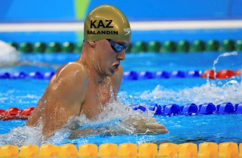 دميتري بالاندين بولگاريا چەمپيوناتىندا 2 التىن 1 قولا مەدال يەلەندى