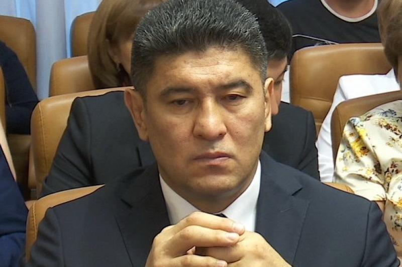 قوستاناي وبلىستىق دەنە شىنىقتىرۋ باسقارماسىنىڭ باسشىسى اۋىستى