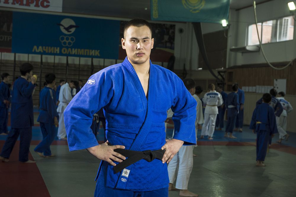 ەلامان ەرعاليەۆ: بەيبىت ىستىباەۆتان اسىپ تۇسكىم كەلەدى