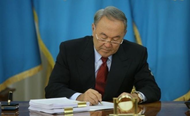 ۇلكەن بەلەستەردى باعىندىرادى دەپ ۇمىتتەنەمىن