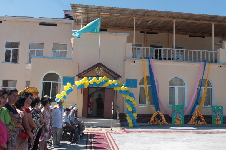 كەنتاۋدا بالالارعا ارنالعان شىعارماشىلىق ءۇيى اشىلدى