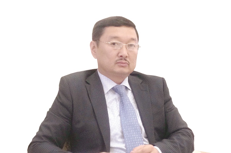 اقپارات, اق پاراق ەمەس