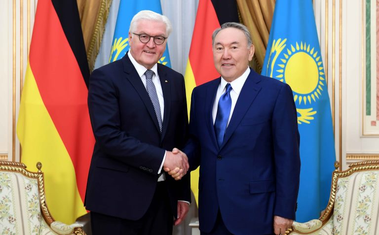 سەرىكتەستىكتىڭ سەنىمدى ۇلگىسى