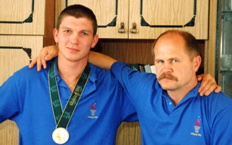 اپاچينسكي: اڭىز بەن اقيقات