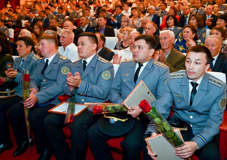 سقو-دا ۇلتتىق قاۋىپسىزدىك دەپارتامەنتى قىزمەتكەرلەرى ماراپاتتالدى