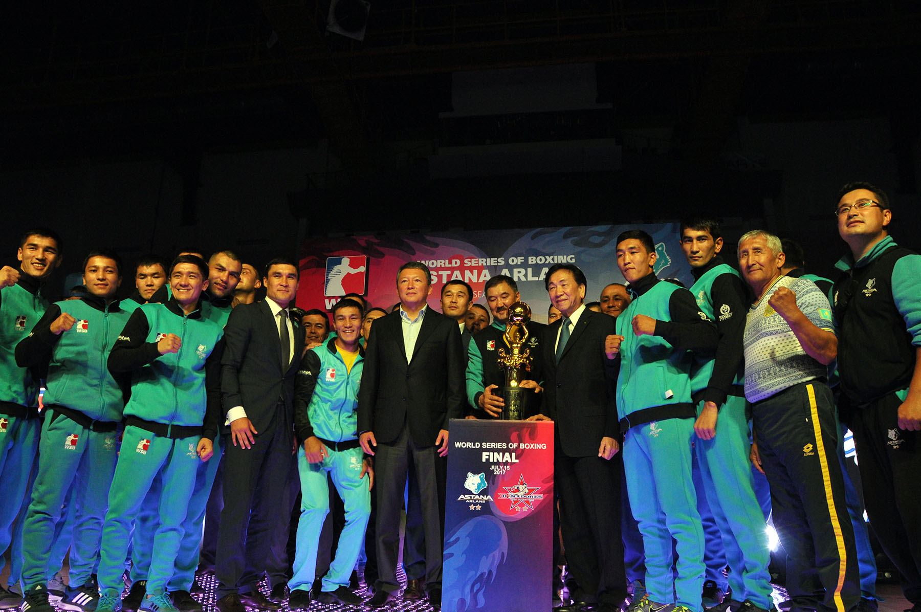 «استانا ارلاندارى» ‒ ءۇش دۇركىن چەمپيون!