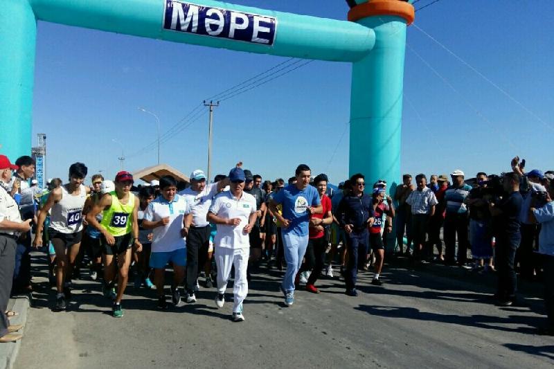 الاكول جاعاسىندا دۋاتلون جارىسى باستالدى