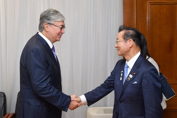 سەنات توراعاسى جاپونيا پارلامەنتىنىڭ قازاقستانمەن دوستىق ليگاسىنىڭ توراعاسىن قابىلدادى