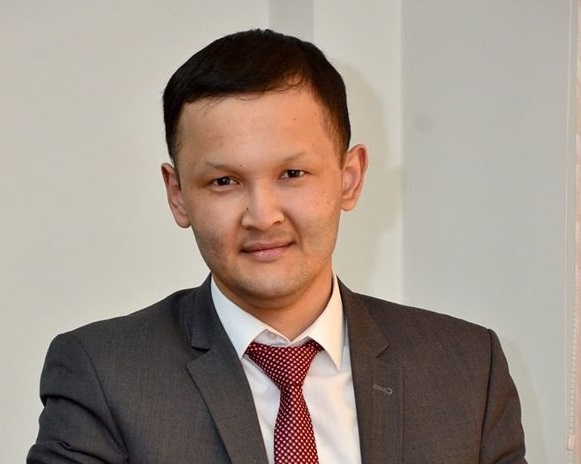 ماماندىقتى تەك گرانت ءۇشىن تاڭداۋ دۇرىس پا؟