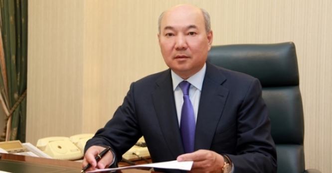 دەپۋتاتقا كۋالىك تاپسىردى