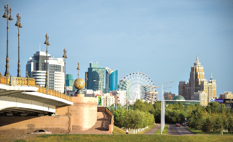 ساياسات: سىر مەن سيپات