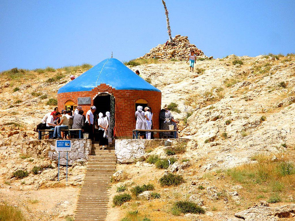 ۇكاشا اتا قۇدىعىنىڭ قۇپياسى