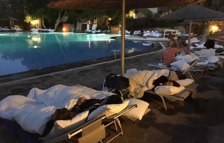 تۇركيادا ءزىلزالا سالدارىنان قازاقستاندىق تۋريستەر دالادا تۇنەدى