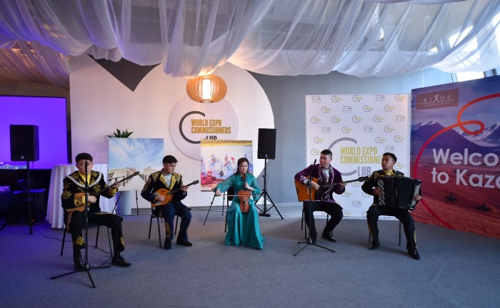 ەكسپو كورمەسىندە وڭتۇستىك قازاقستان وبلىسىنىڭ فوتو-كورمەسى ءوتتى