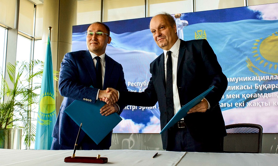 داۋرەن اباەۆ ارگەنتينانىڭ قوعامدىق پىكىر جانە بۇقارالىق اقپارات فەدەرالدى جۇيەسى مينيسترىمەن كەزدەستى