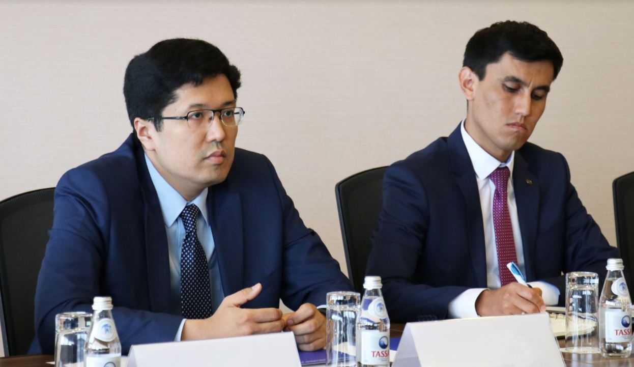 قازاقستان مەن قىتاي: قوس ەلدىڭ ترانزيتتىك الەۋەتى تالقىلاندى