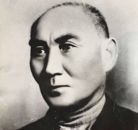 ابىكەن الەمى