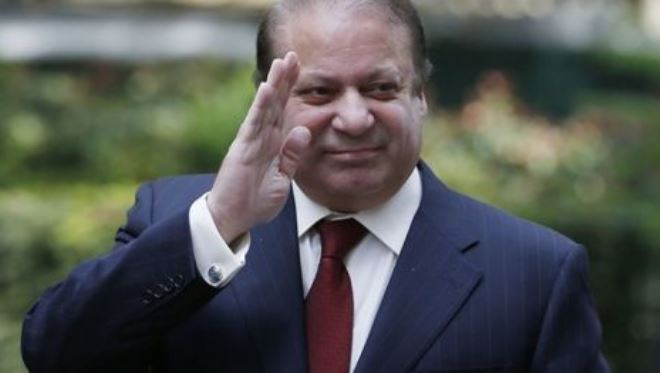 پاكىستان پرەمەرى جەمقورلىق داۋىنا بايلانىستى قىزمەتىنەن كەتتى