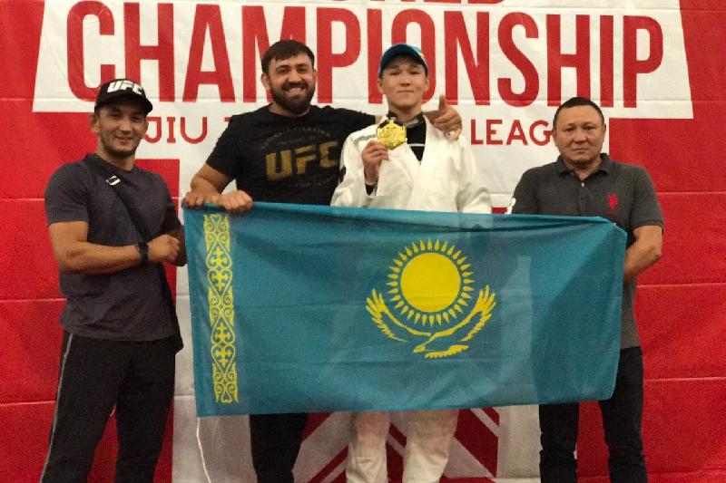 مۇحامەديار قۇدايقۇلوۆ دجيۋ-دجيتسۋدان الەم چەمپيونى اتاندى