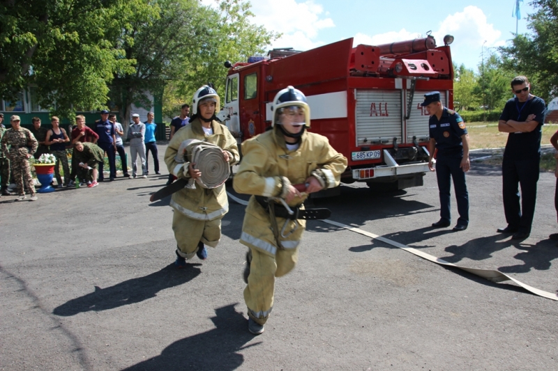 قاراعاندى وبلىسىندا «جاس قۇتقارۋشى» جارىسى ءوتتى