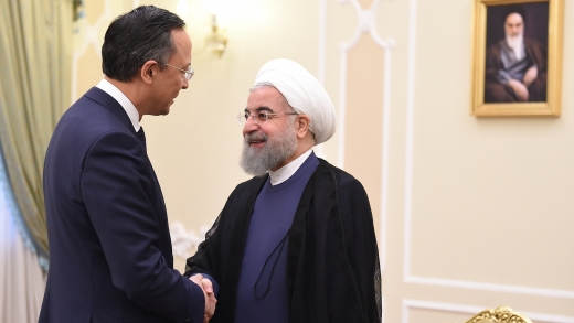 قر سىرتقى ىستەر ءمينيسترى يران پرەزيدەنتىن  ۇلىقتاۋ سالتاناتىنا قاتىستى