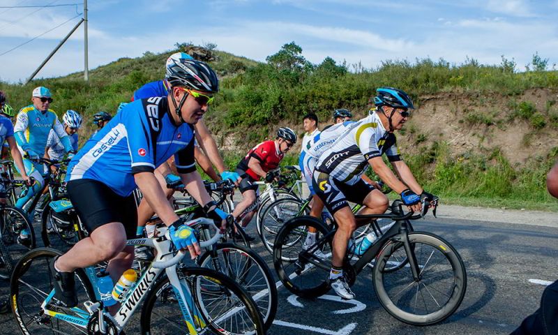 شقو اكىمى ۆەلوشاباندوزدارمەن بىرگە 25 شاقىرىمدى ءجۇرىپ ءوتتى