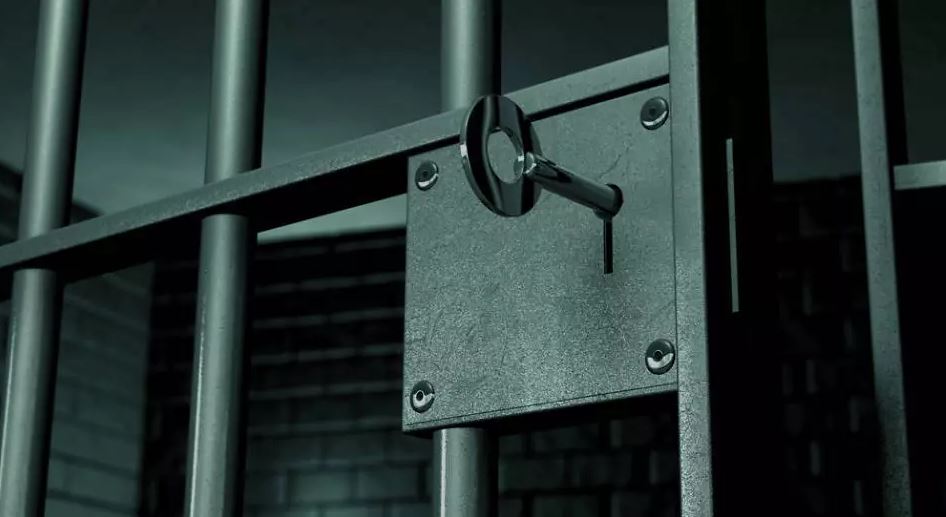 سولتۇستىكقازاقستاندىق پاراقور 119 ملن تەڭگە ايىپپۇل تولەپ, اباقتىدان بوسايتىن بولدى