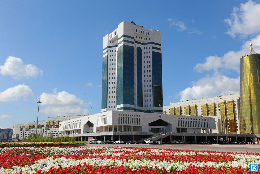 ۇكىمەت شەتەلدىك ينۆەستيتسيالاردى تارتۋ بويىنشا شارالار پاكەتىن ازىرلەدى