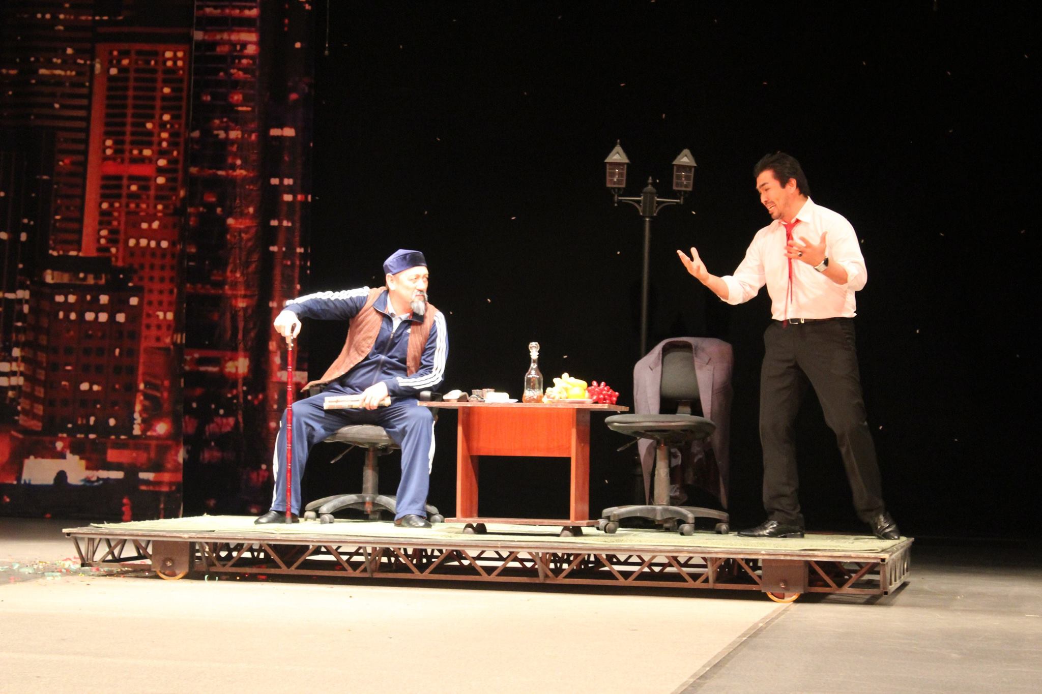 «شىراق جانعان ءتۇن» قويىلىمى ساحنالاندى