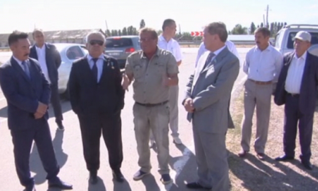 پارلامەنت دەپۋتاتتارى جۋالى اۋدانىنىڭ احۋالىمەن تانىستى