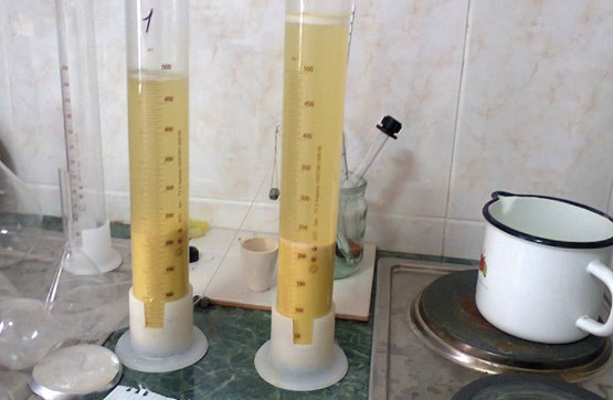 اقتوبەدە سپيرت ءوندىرىسىنىڭ قالدىقتارىن جويۋ قاتاڭ باقىلاۋعا الىندى