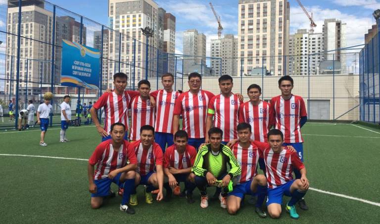 استانادا شاعىن فۋتبولدان بەردىقۇلوۆ ءتۋرنيرى ءوتىپ جاتىر