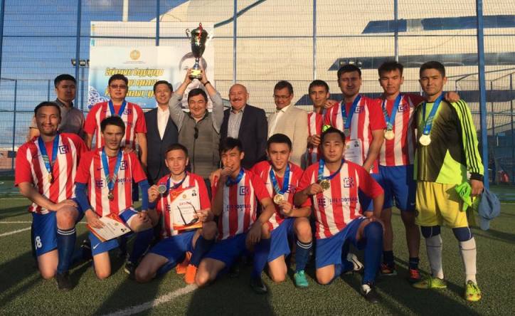 «ەگەمەن قازاقستان» – سەيداحمەت بەردىقۇلوۆ ءتۋرنيرىنىڭ جەڭىمپازى!