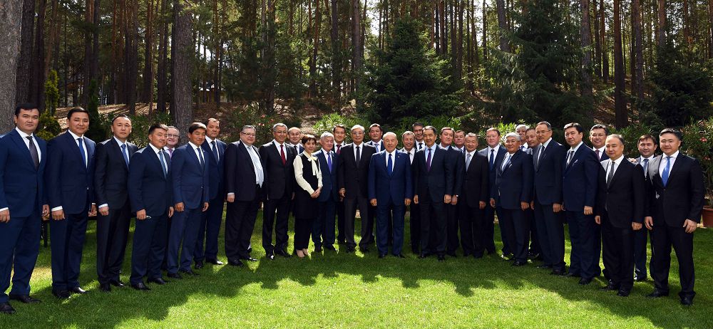 نۇرسۇلتان نازارباەۆتىڭ قاتىسۋىمەن وڭىرلەردىڭ الەۋ­مەت­تىك-ەكونوميكالىق دامۋى تالقىلاندى