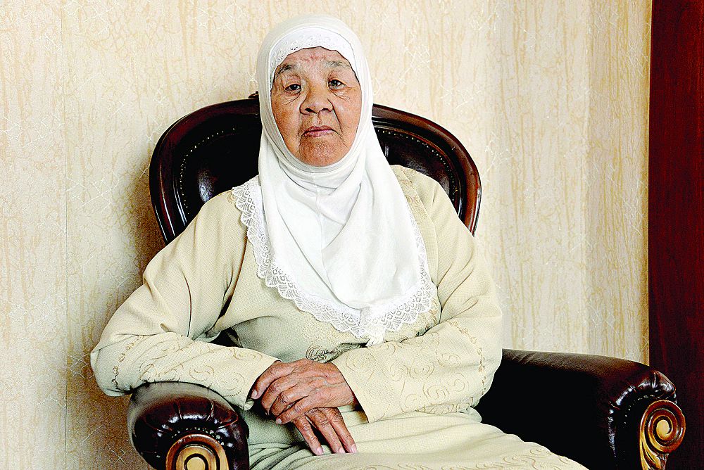 قاشاندا  ۇلىما تىلەكشىمىن