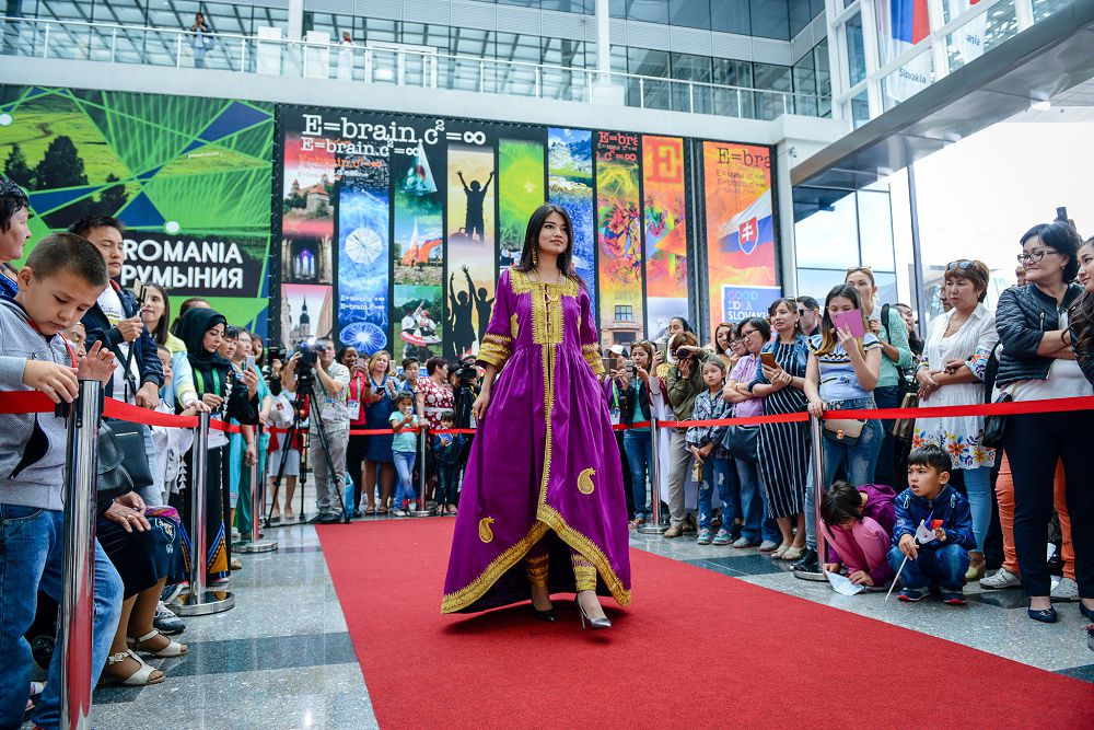 ەكسپو-دا قاتار ەلىنىڭ ءسان ۇلگىلەرى كورسەتىلدى