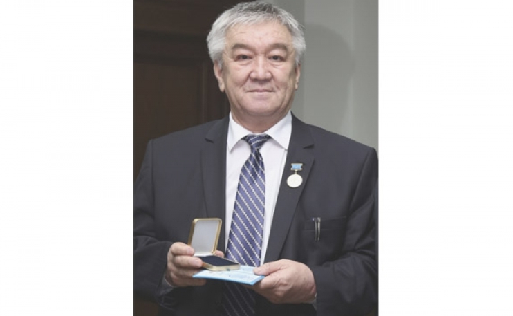 عالامنىڭ قاسيەتىن زەردەلەگەن ەڭبەك