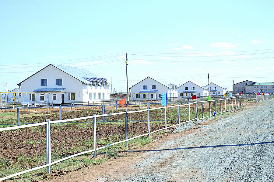 اقتوبەدە سۋ شايعان مەكەنگە جاڭا ۇيلەر سالىنادى 