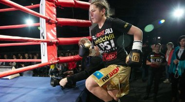 فيرۋزا شاريپوۆا استانادا ەكى بىردەي چەمپيوندىق اتاققا قول جەتكىزدى