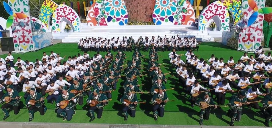 استانادا وڭتۇستىك قازاقستان وبلىسىنىڭ كۇندەرى وتەدى