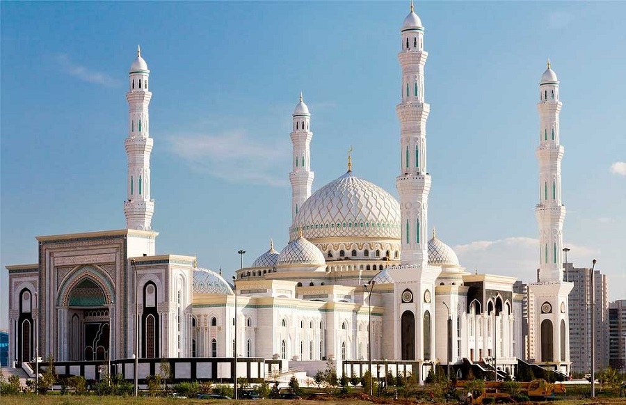 باس ءمۇفتيدىڭ قۇربان ايتپەن قۇتتىقتاۋى