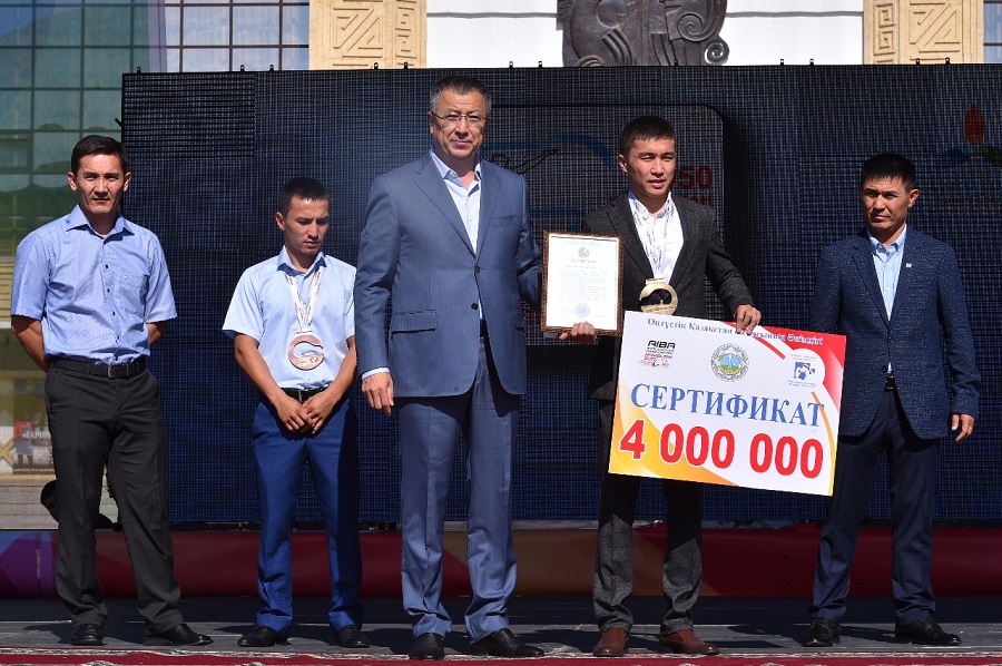 وقو اكىمى الەم چەمپيونىنا ءتورت ملن تەڭگە تابىس ەتتى

