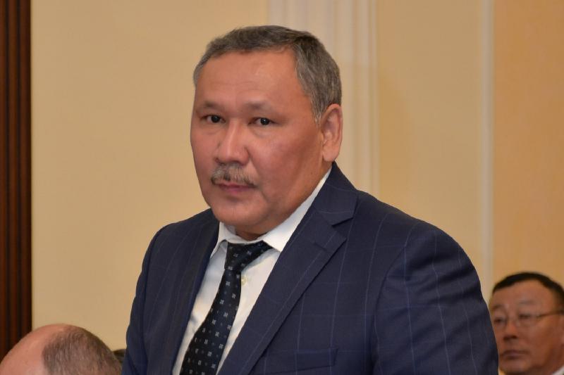 اقمولا وبلىسىنىڭ ءبىلىم باسقارماسىنا جاڭا باسشى تاعايىندالدى