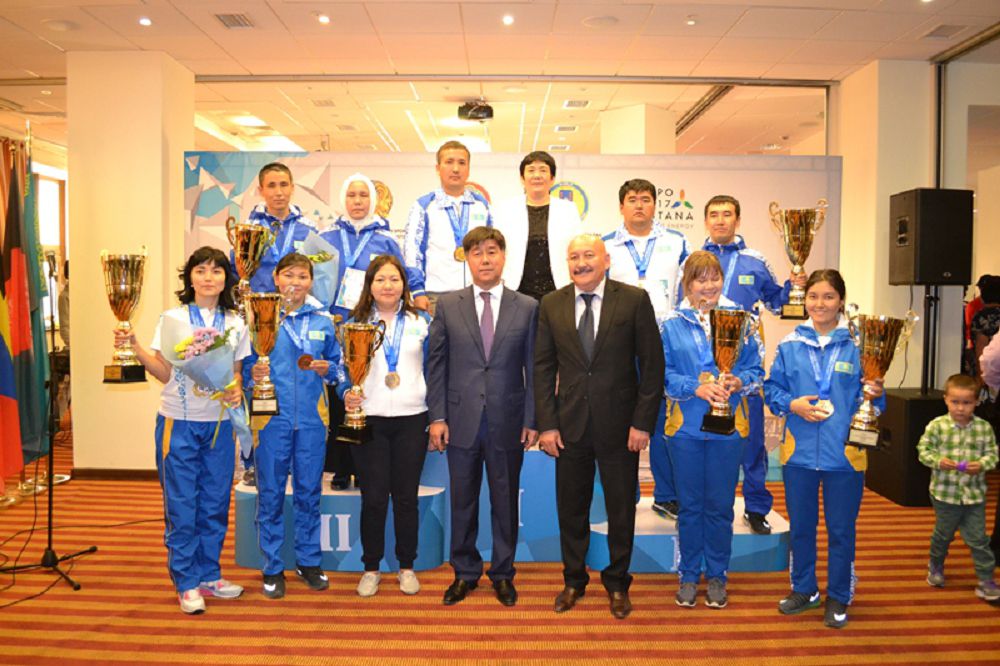 توعىزقۇمالاقتان الەم چەمپيوندارى انىقتالدى