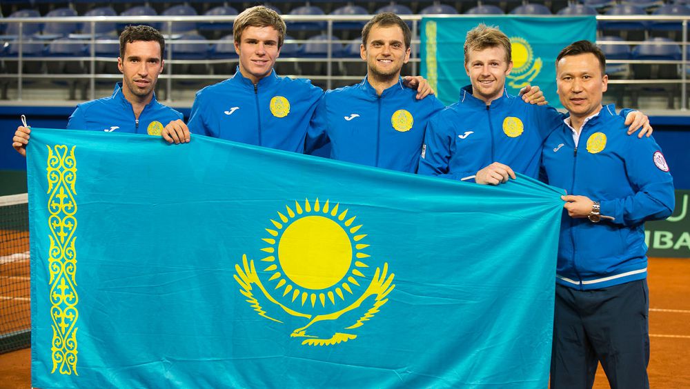 استانادا دەۆيس كۋبوگى­نىڭ پلەي-وفف ماتچى وتەدى