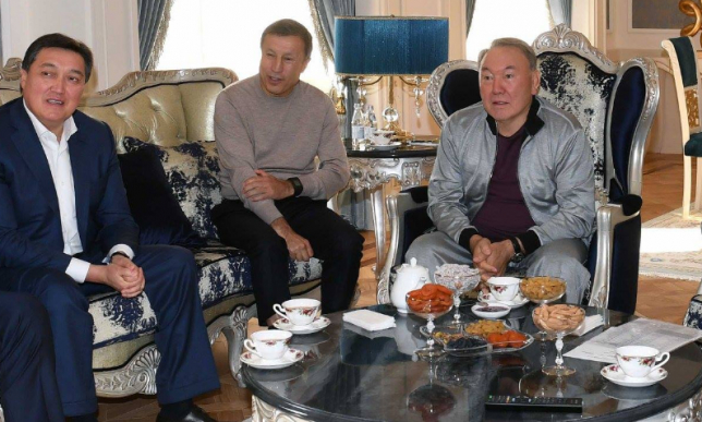 مەملەكەت باسشىسى گولوۆكيننىڭ جەكپە-جەگىن تىكەلەي ەفيردە تاماشالادى