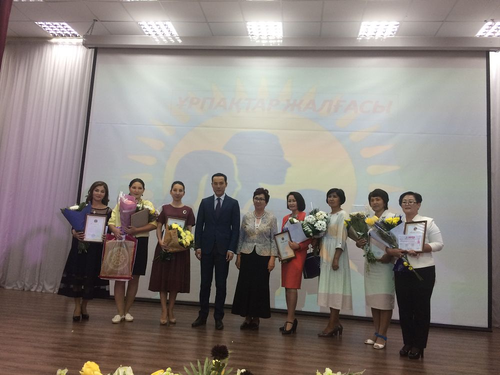 وتباسىلىق ەڭبەك ءوتىلى 100 جىلدان اسقان ۇستازدار ماراپاتتالدى